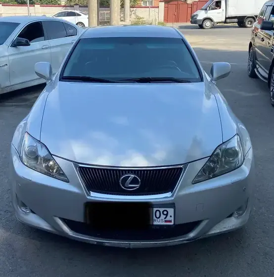 Lexus IS250